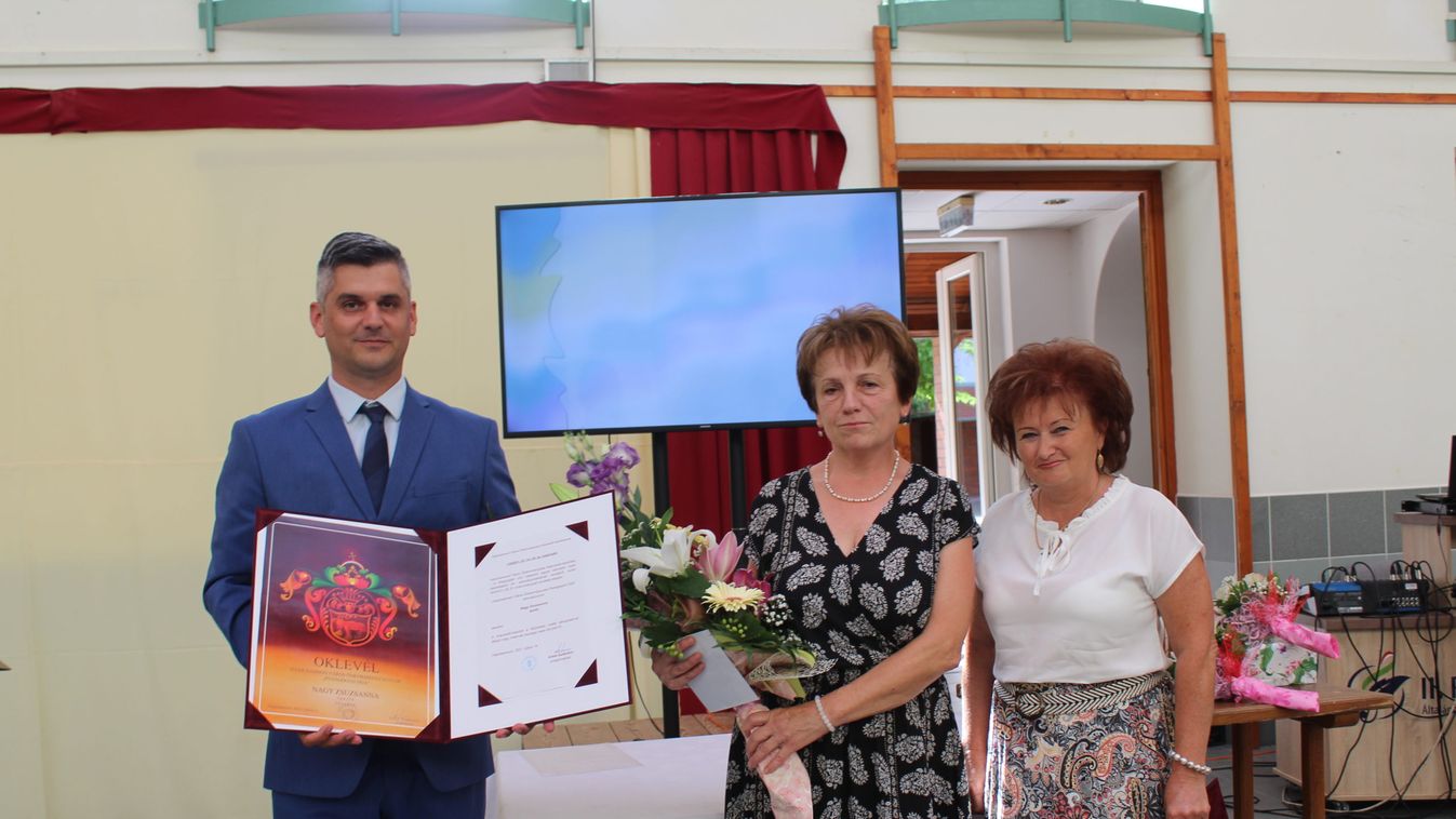 Nagy Zsuzsanna kapta a pedagógiai díjat Hajdúsámsonban
