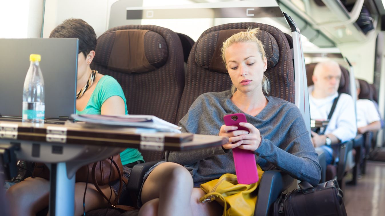 MÁV mobilapp: már bérletet is lehet venni vele