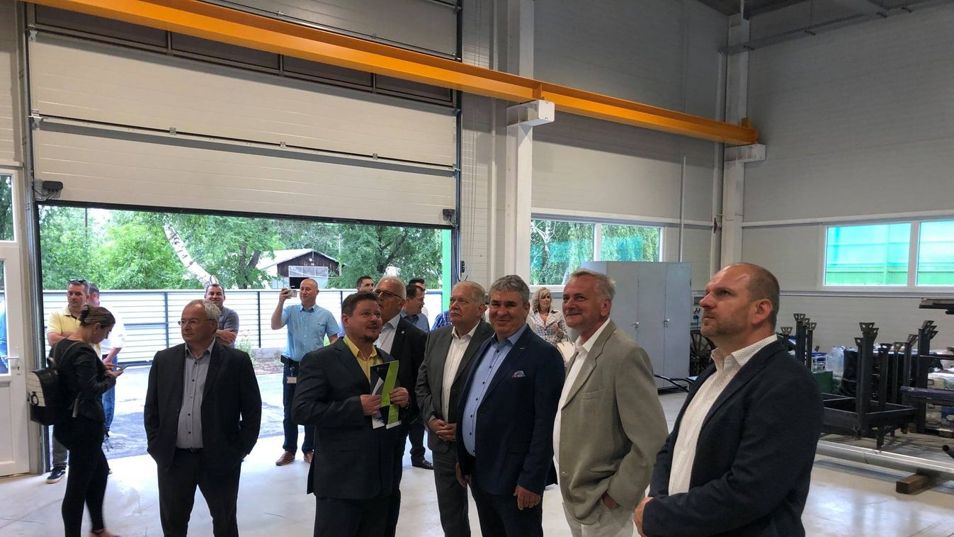 Új telephelyet adtak át Hajdúszoboszlón