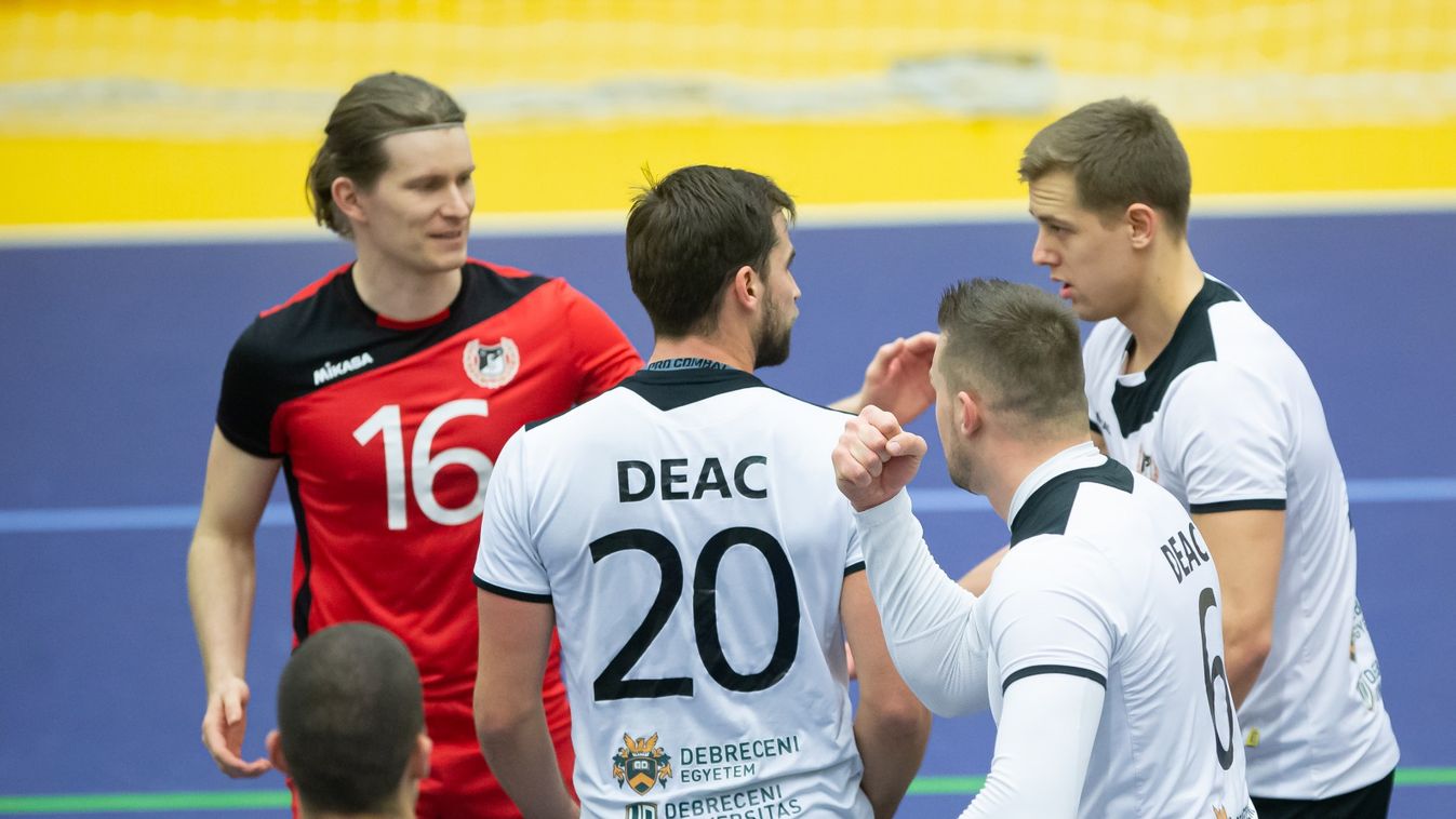 Újra pályán a DEAC röpisei