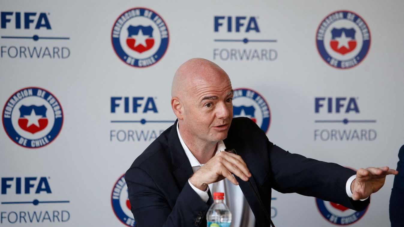 Szétszakadhat a FIFA, ha bevezetik a kétévenkénti vb-t