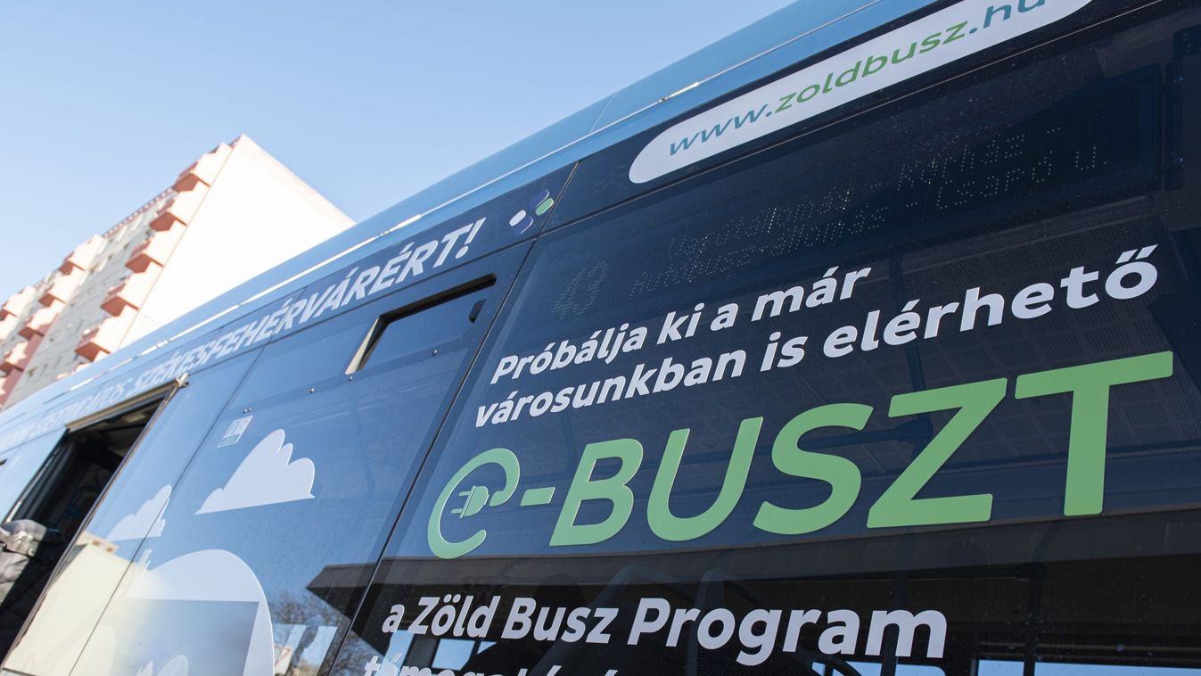 Elektromos autóbuszokat állítanak üzembe Debrecenben