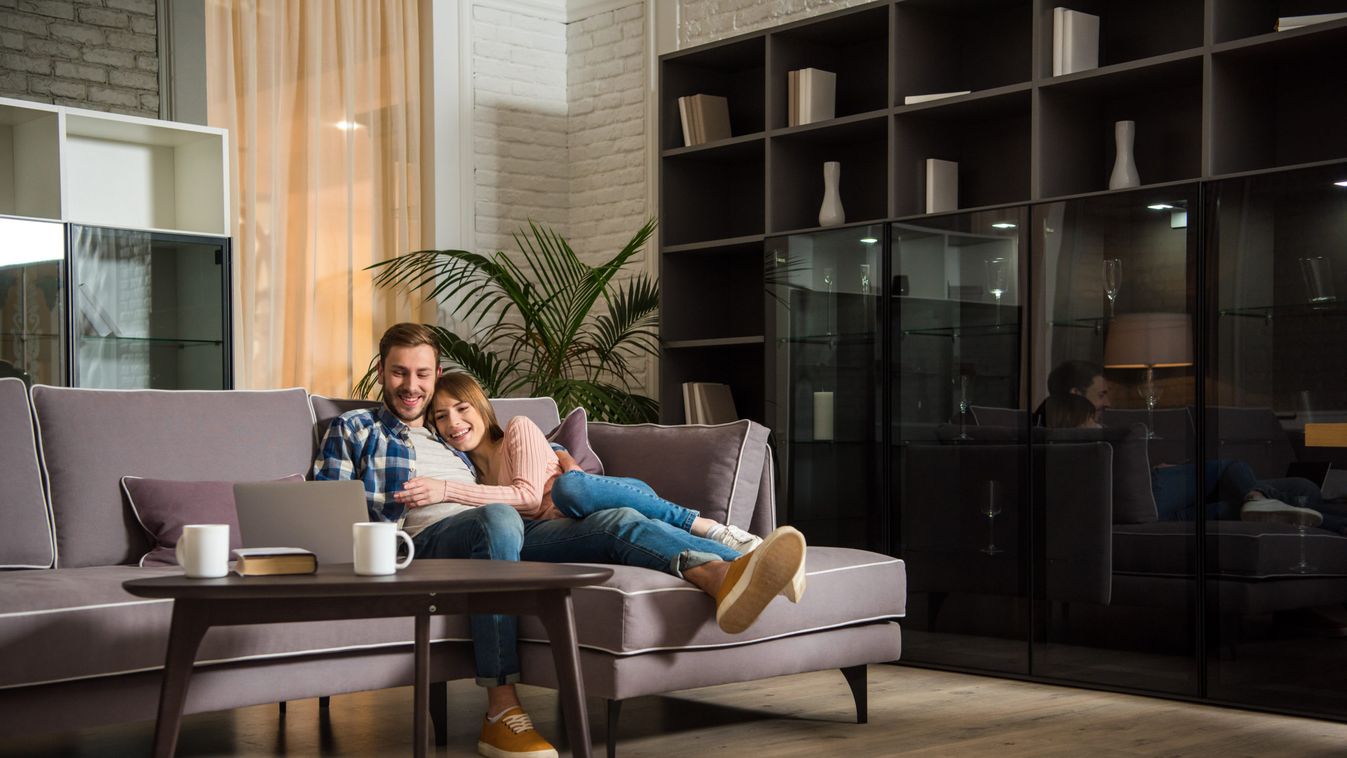 Így tárolhatjuk praktikusan a nappaliban lévő holmikat