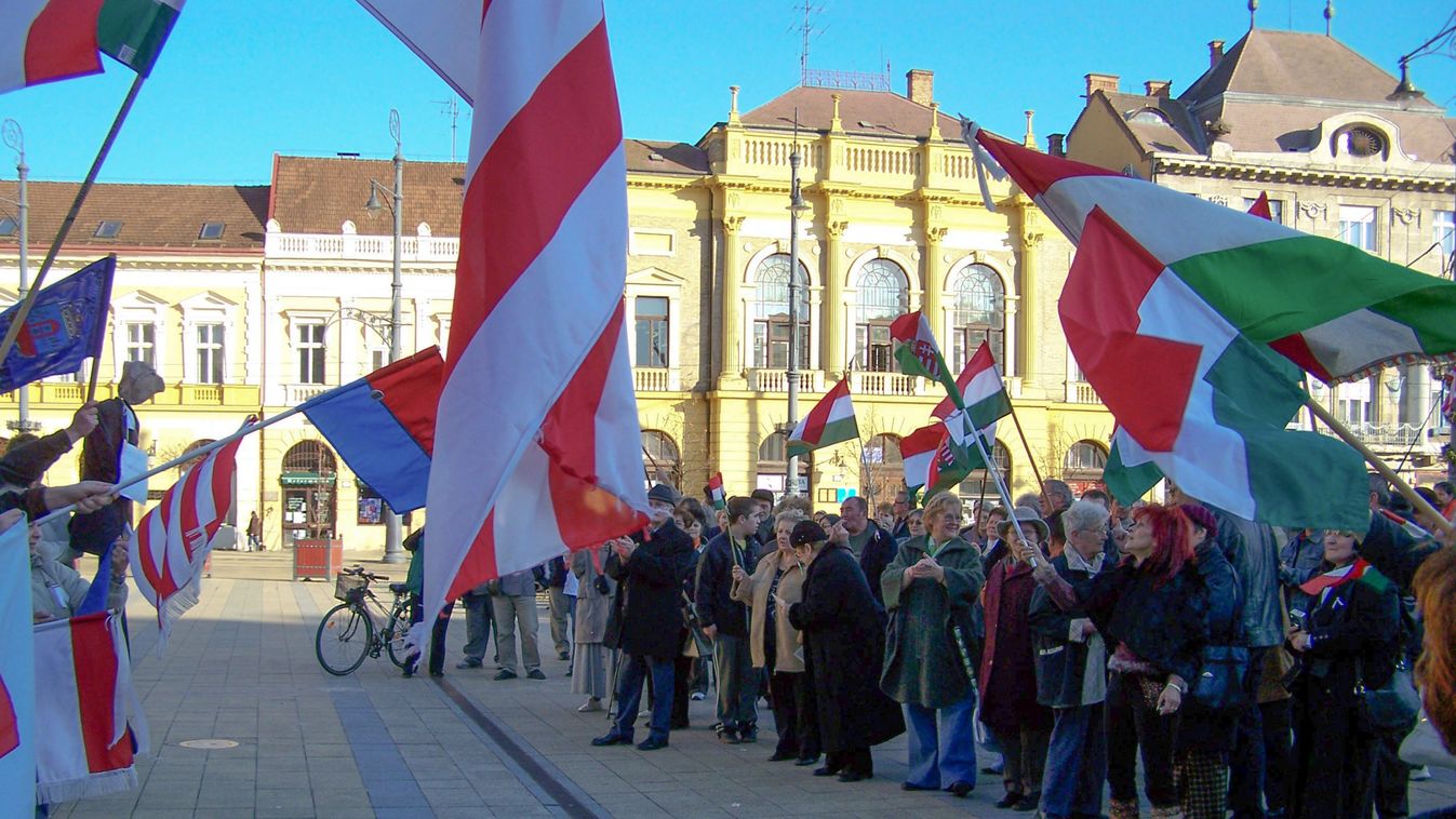 2006-tól több mint három évig tartottak a tüntetések Debrecenben