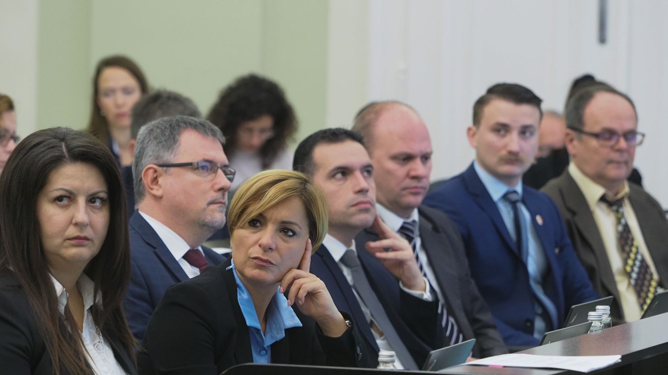 Távozott a Debreceni Nemzetközi Iskola igazgatója