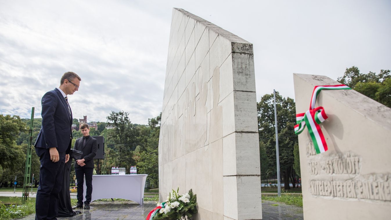 Rétvári: nincs helyük a marxista-kommunista eszméknek