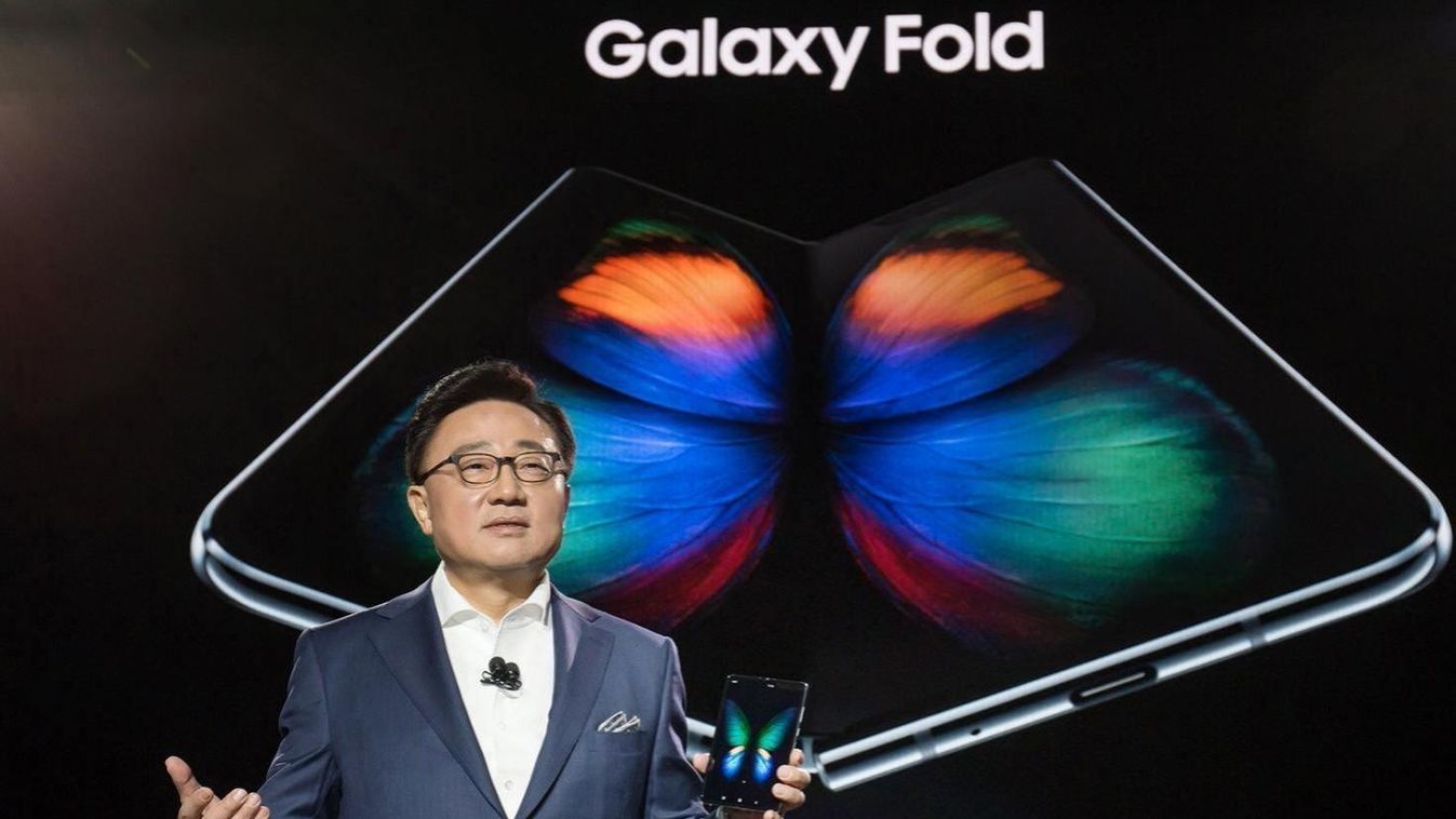 Hatalmasat zuhant a Samsung nyeresége
