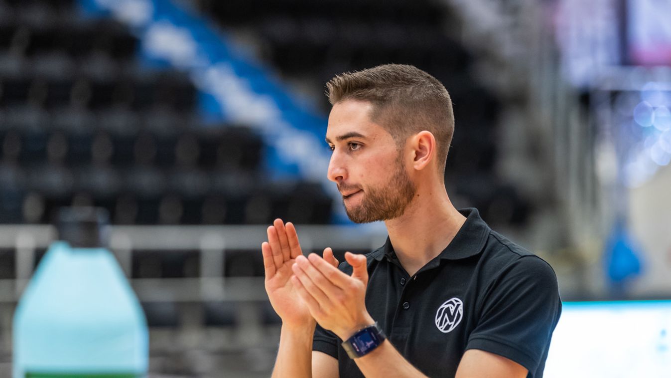 Spanyol szakemberrel bővül a DEAC stábja
