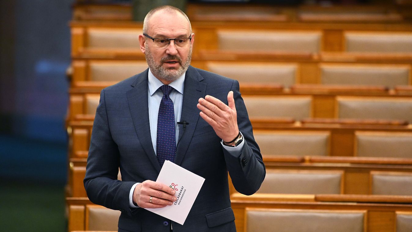 Fidesz: a baloldal az adóemelésekkel egyszer már tönkretette az országot