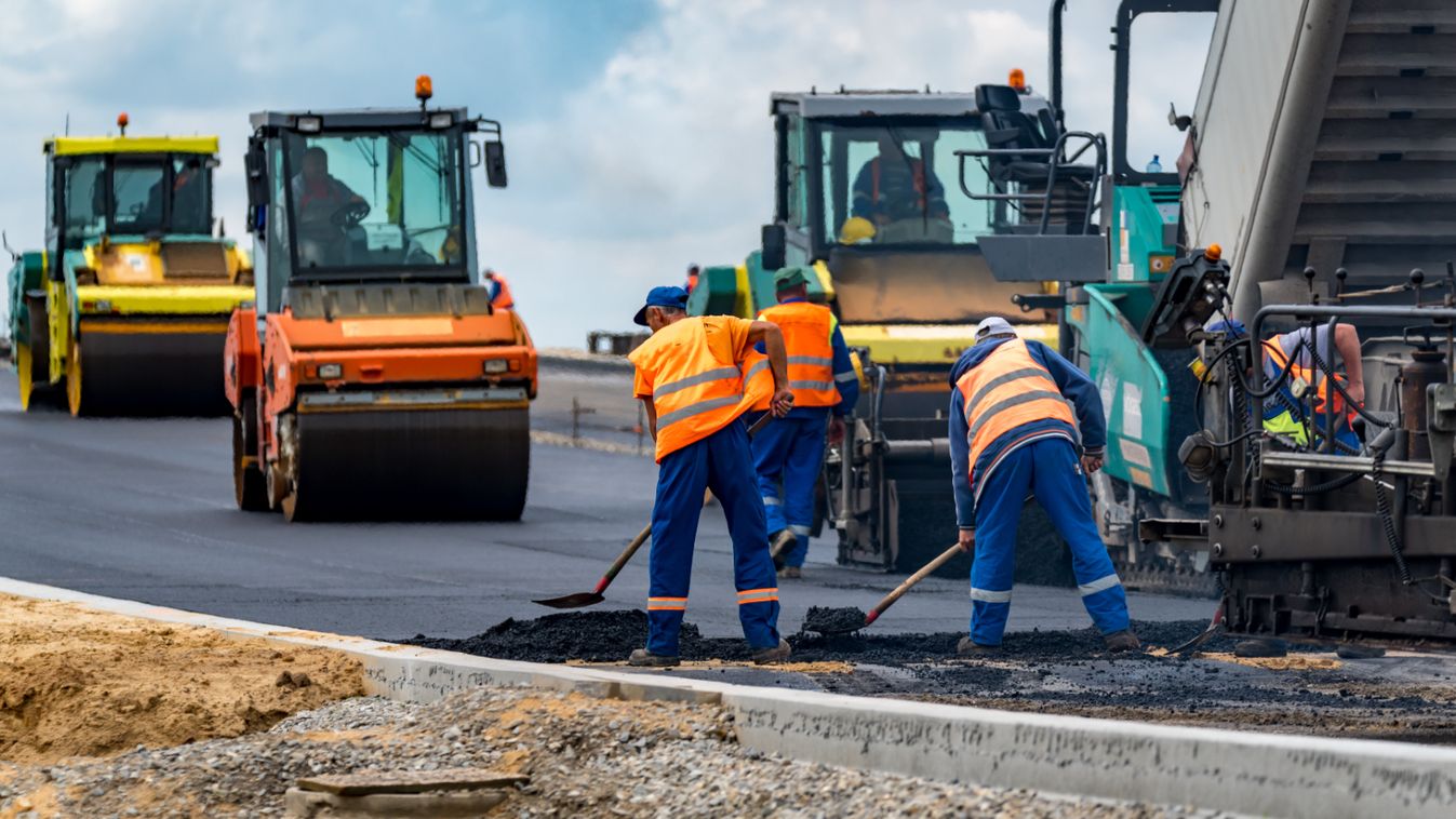 Egymás után három évben nőtt száz kilométernél többel a gyorsforgalmi hálózat