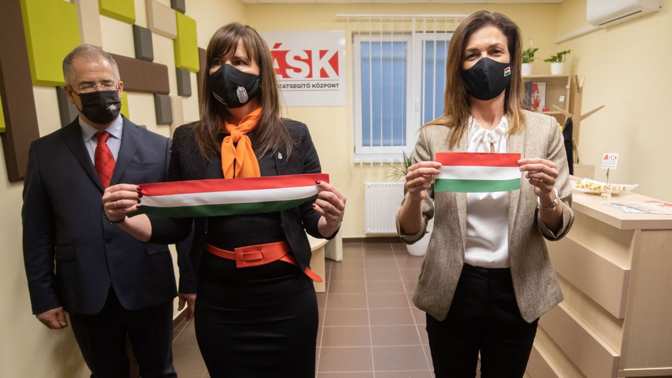 Mostantól senki nem marad segítő kéz nélkül