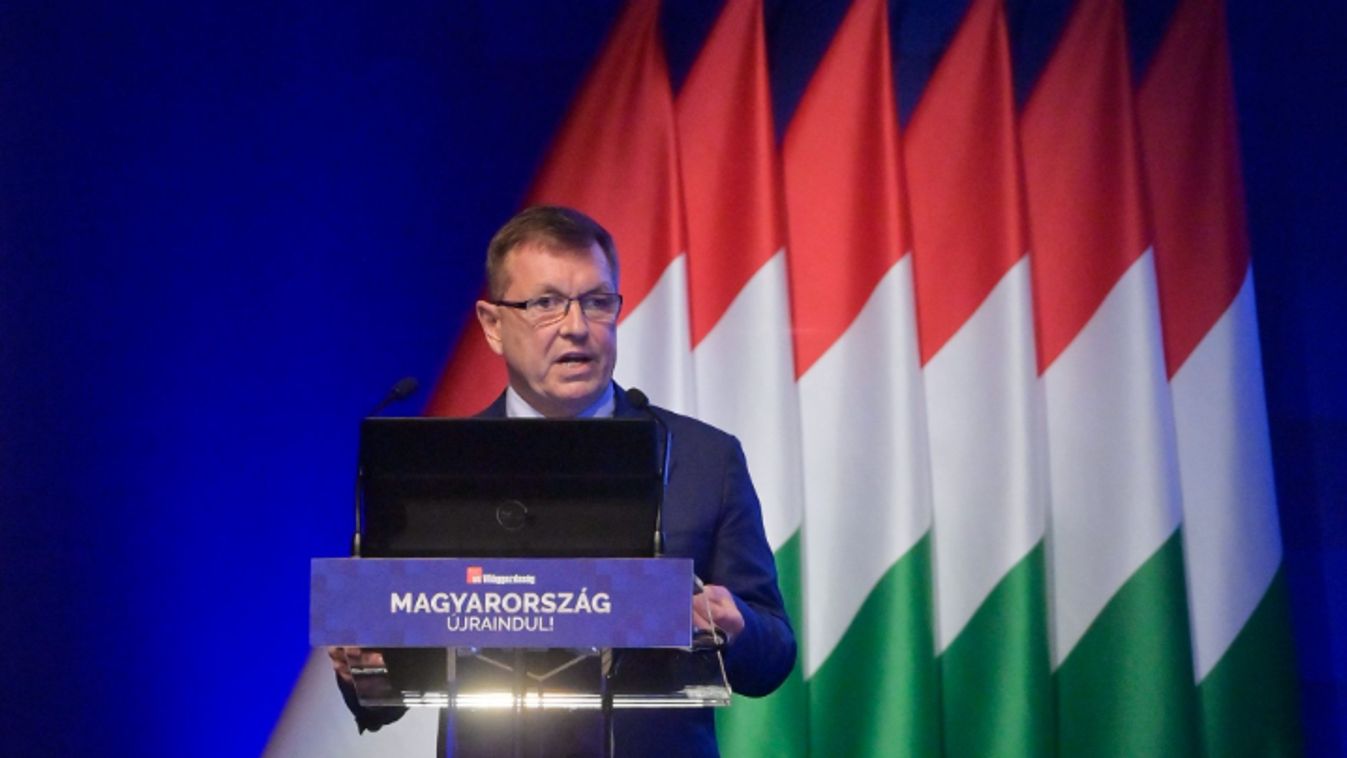 Matolcsy György szerint nem sikerült „kanyarban előzni”