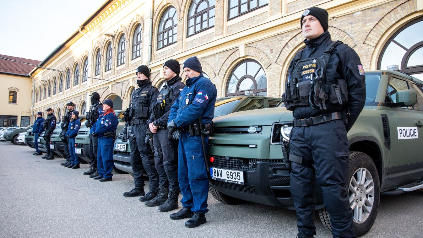 Újabb cseh rendőri kontingens kezdte meg a szolgálatot a magyar-szerb határon