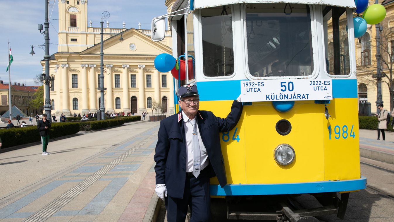 Gara Kálmán már fél évszázadot töltött a tömegközlekedésben