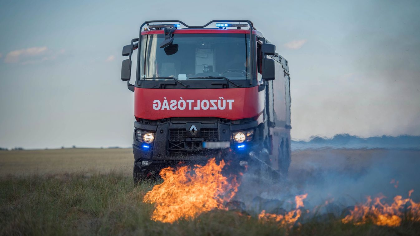 Az avartüzek továbbra is sok munkát adnak a tűzoltóknak