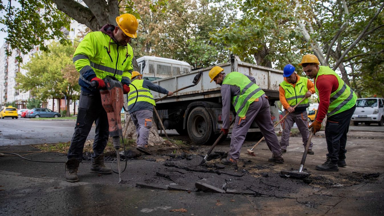 Térköves járdát építenek a Hortobágy utcán