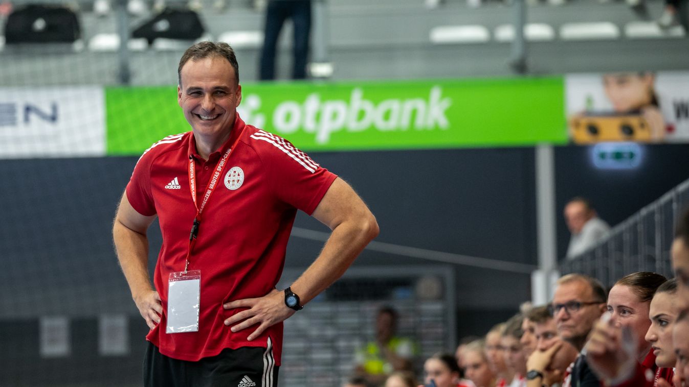 Két évet hosszabbított a Lokival Szilágyi Zoltán