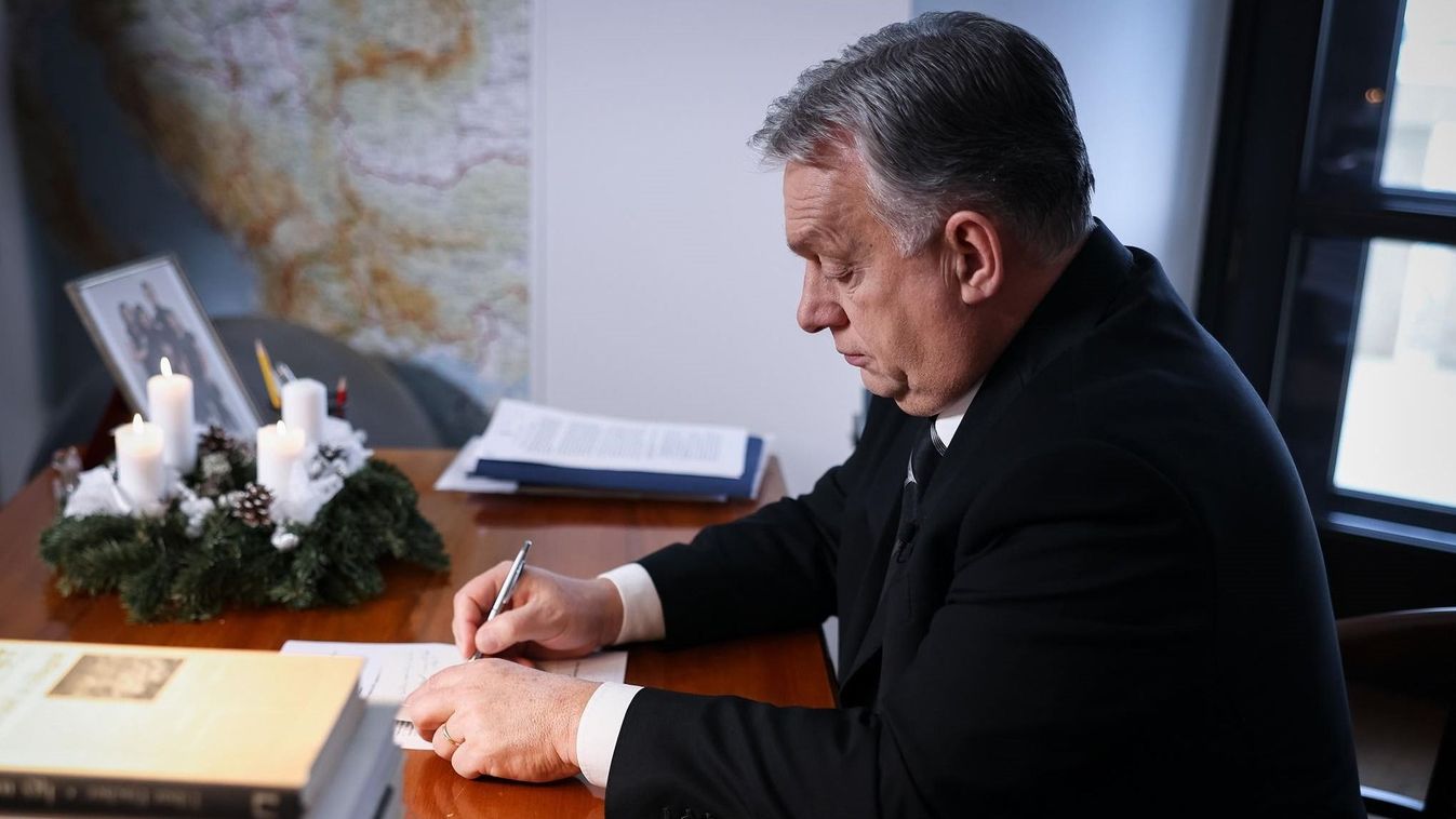 Orbán Viktor: január elsejétől 15 százalékkal megemeljük a nyugdíjakat! (videó)