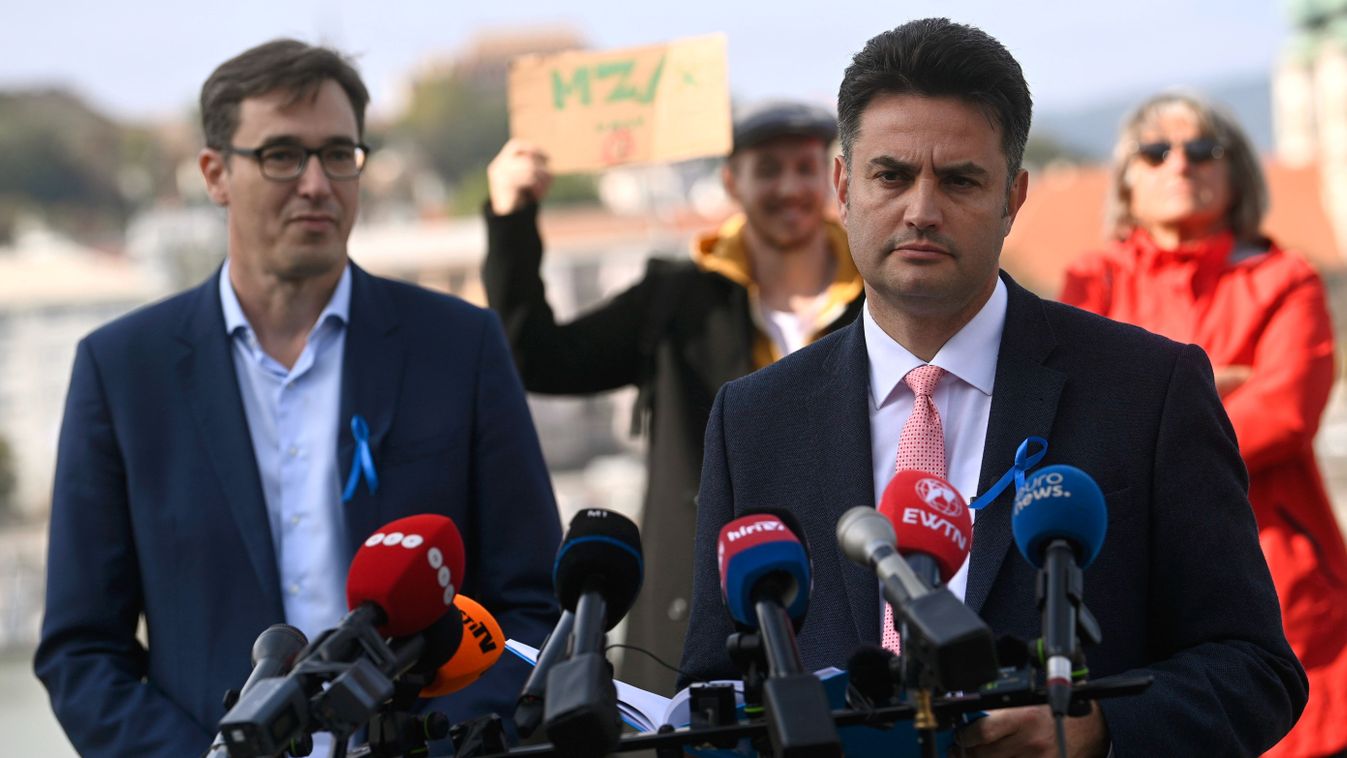 Csak baloldali mese a mikroadomány-gyűjtés