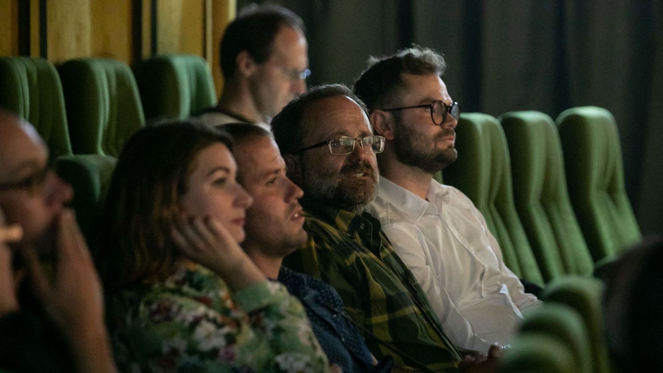A dokumentumfilmek legjavával vár az Apolló