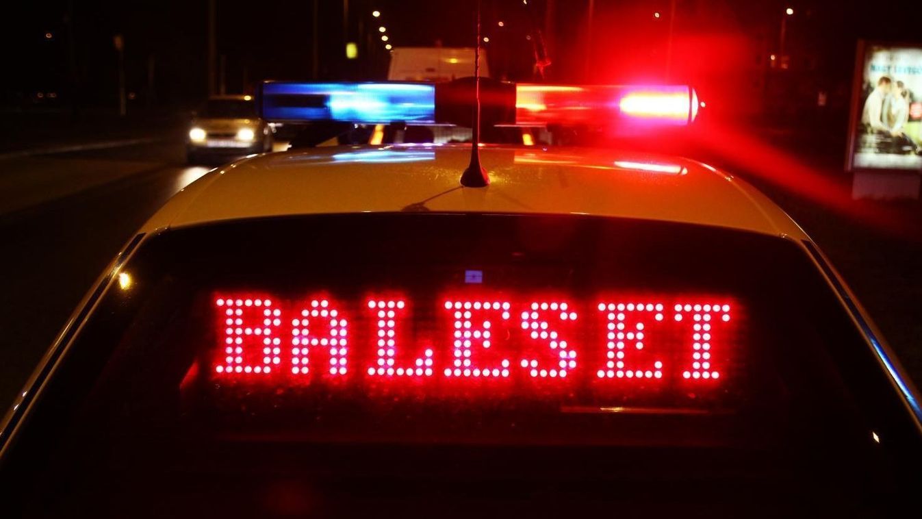 Karambol a 4-es főúton, most Téglásnál, egy embert kórházba vittek