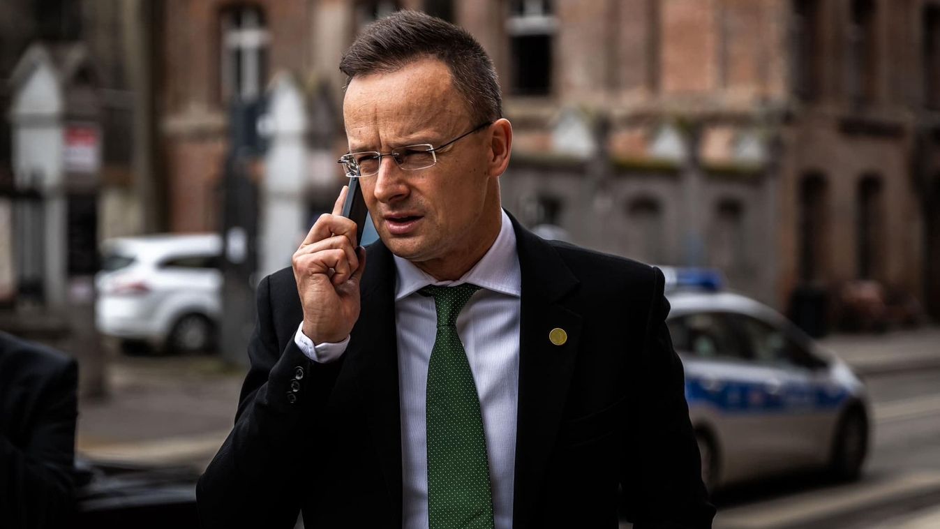 Szijjártó: 2025-ben újra magyar Gripenek védik a balti államok légterét (videó)