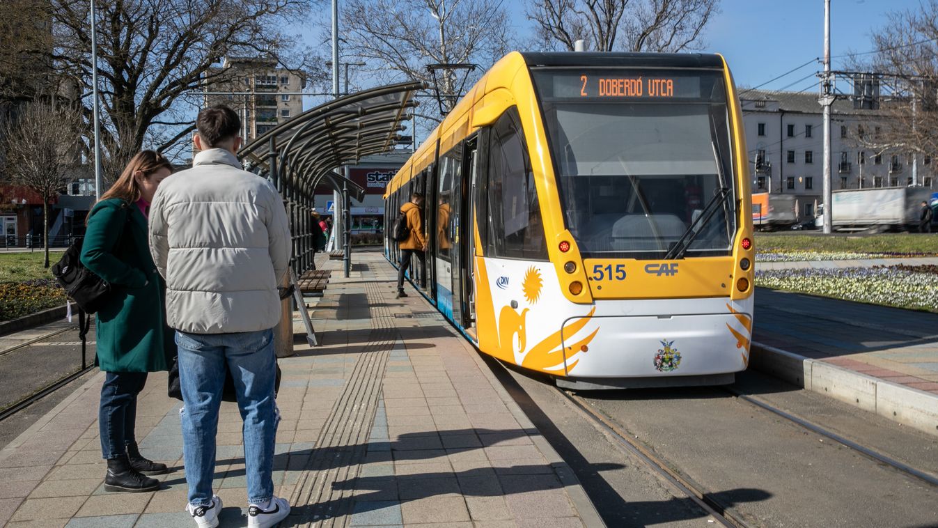 Májustól újra járnak hétvégén is a villamosok Debrecenben, de drágábban utazhatunk