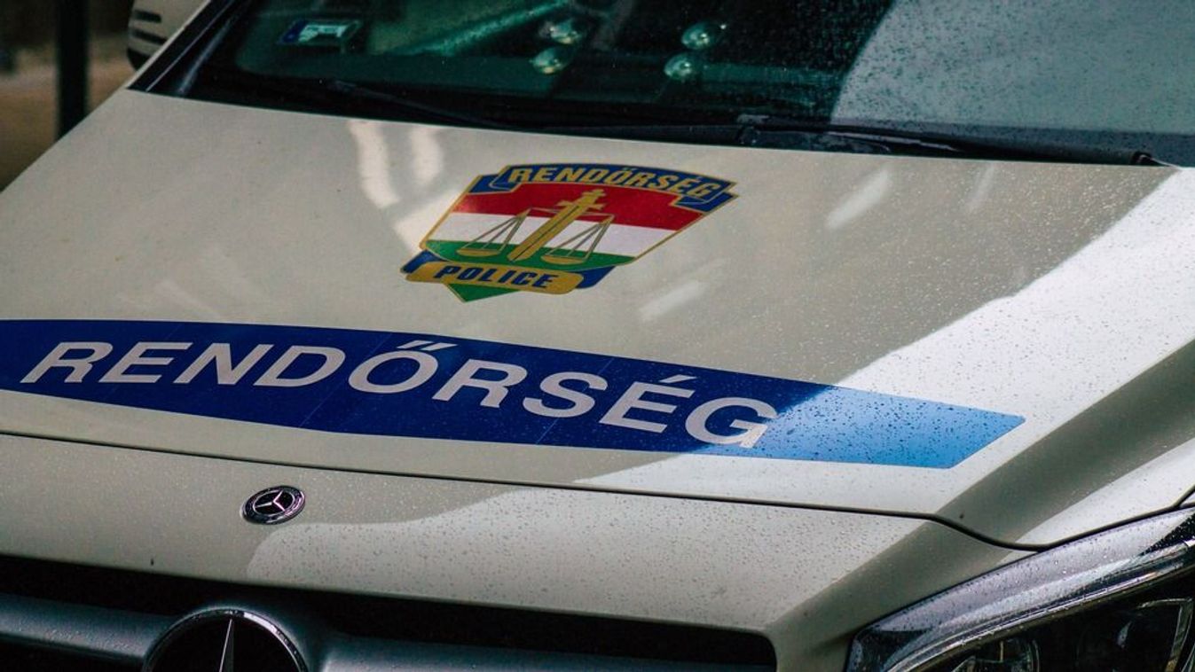 A helyi játszótér kerítésének léceit lopta el, majd tüzelte el egy nagyrábéi férfi – anyagi gondokkal küzdött