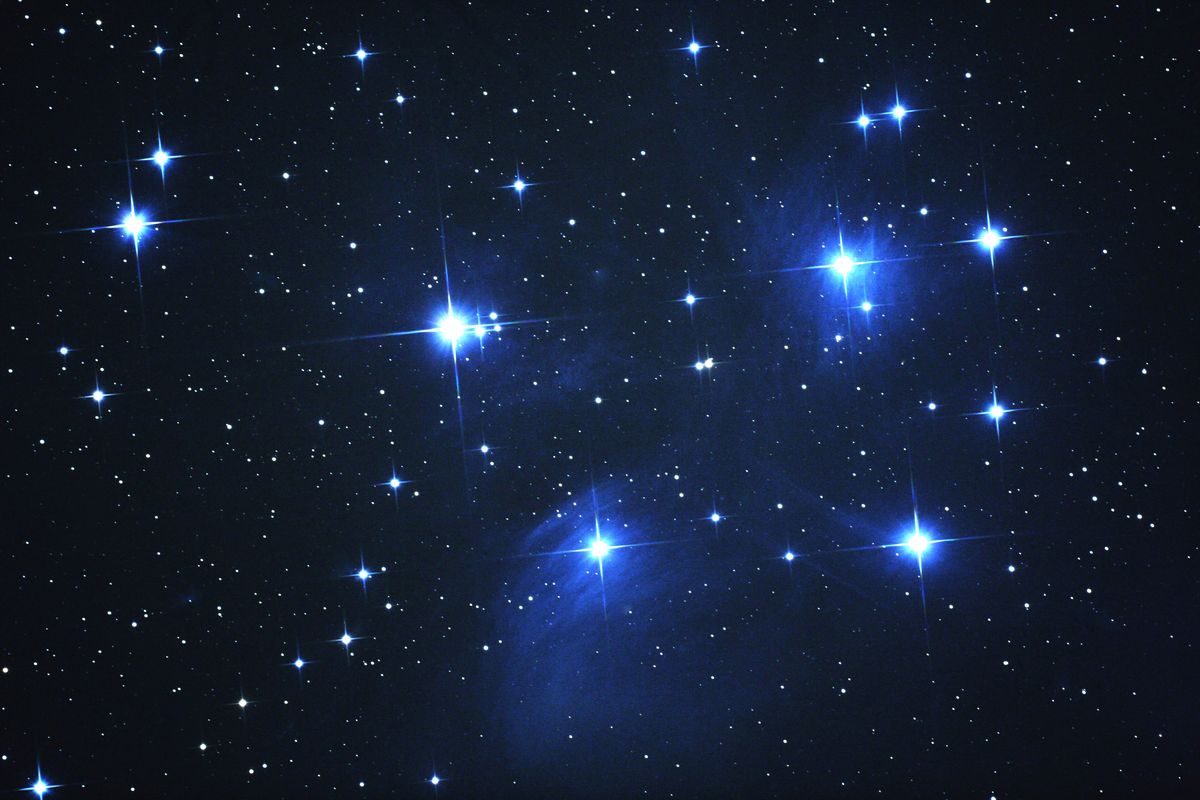 M45 vagy Pleiadok-Fiastyúk nyílthalmaz