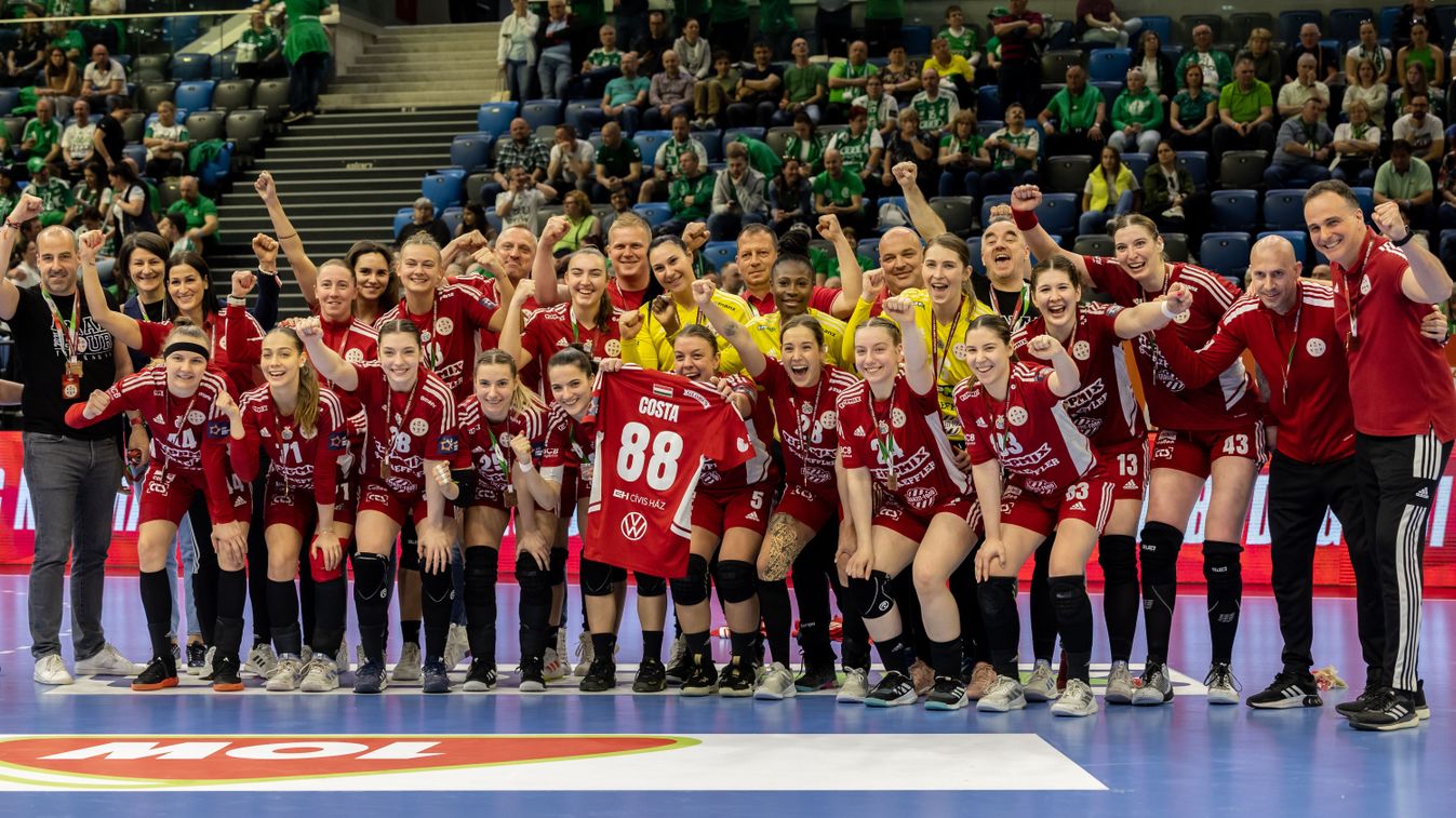 Szépen csillogó bronzérem került a lokisták nyakába