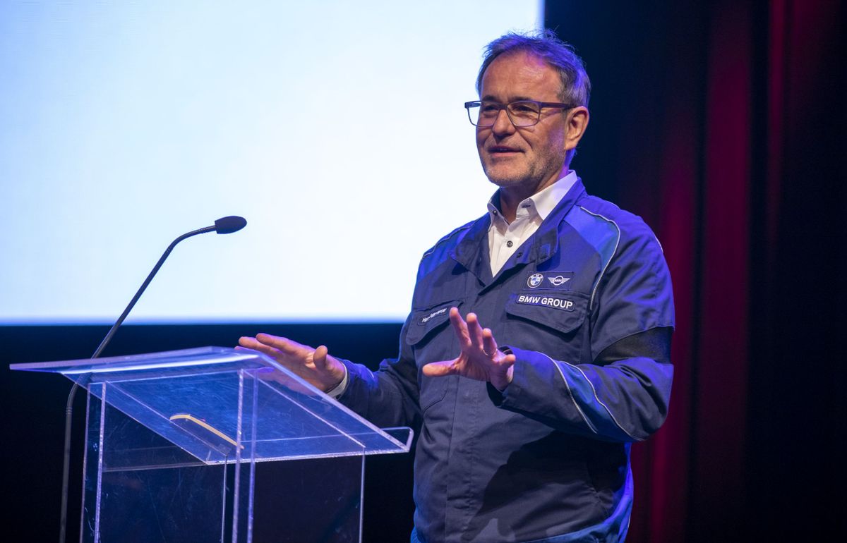 Hans-Peter Kemser, a BMW Group debreceni gyárának igazgatója