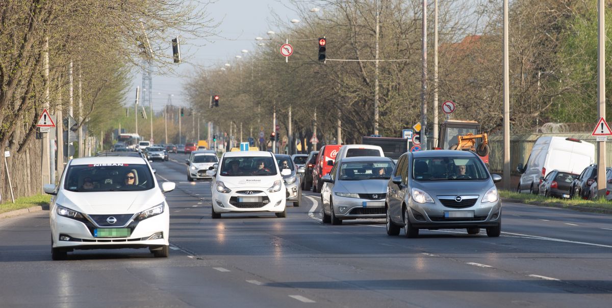 Debrecen-Józsa dugó közlekedés forgalom 35-ös főút