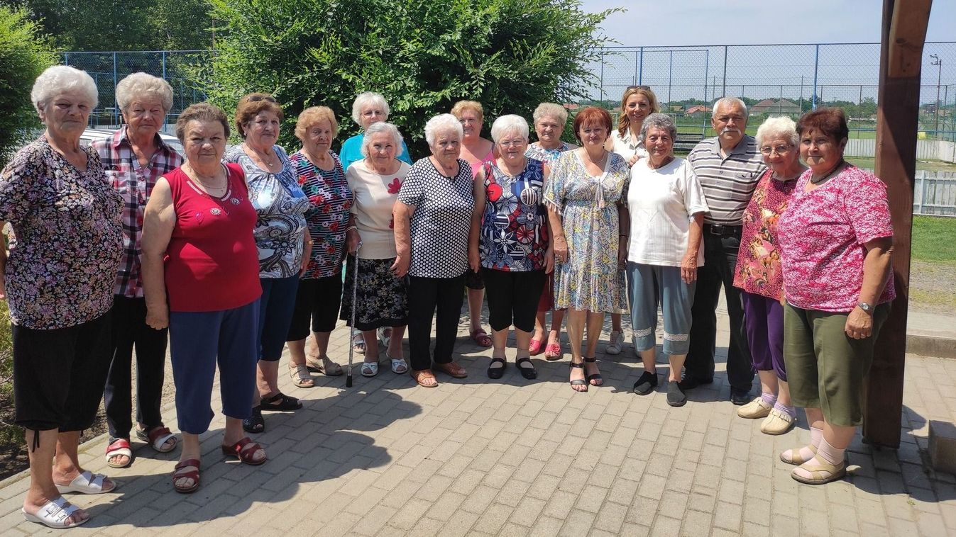 Jó hangulatú főzést szervezett a hajdúsámsoni népdalkör