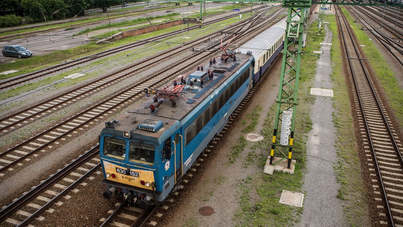 Több debreceni vonat menetrendje is megváltozik szombattól