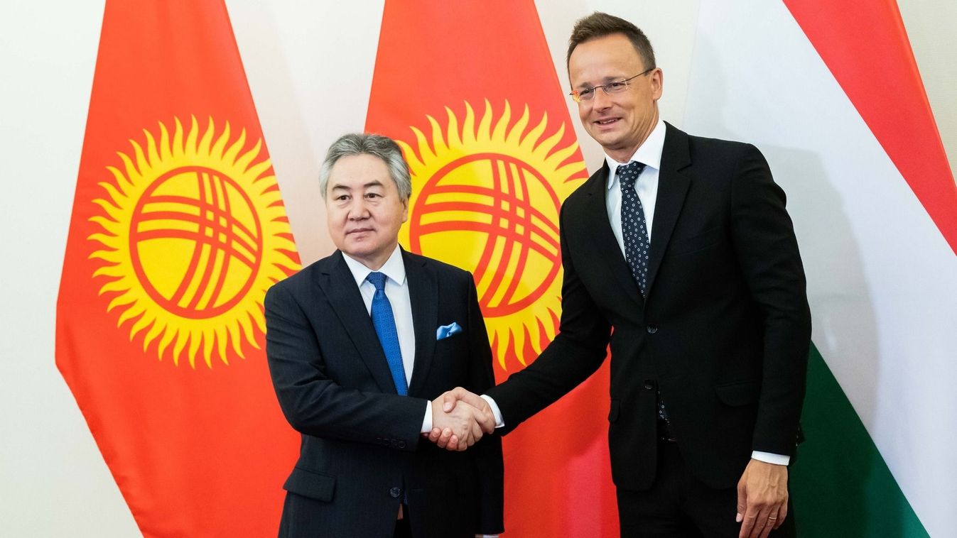 Szijjártó: hazánk versenyelőnyben van a megnövekedett jelentőségű Közép-Ázsiában (videó)