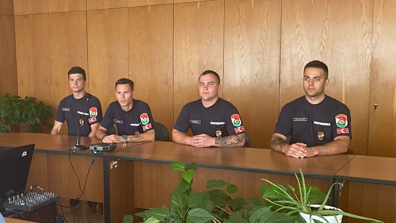 Ők Debrecen legújabb tűzoltói