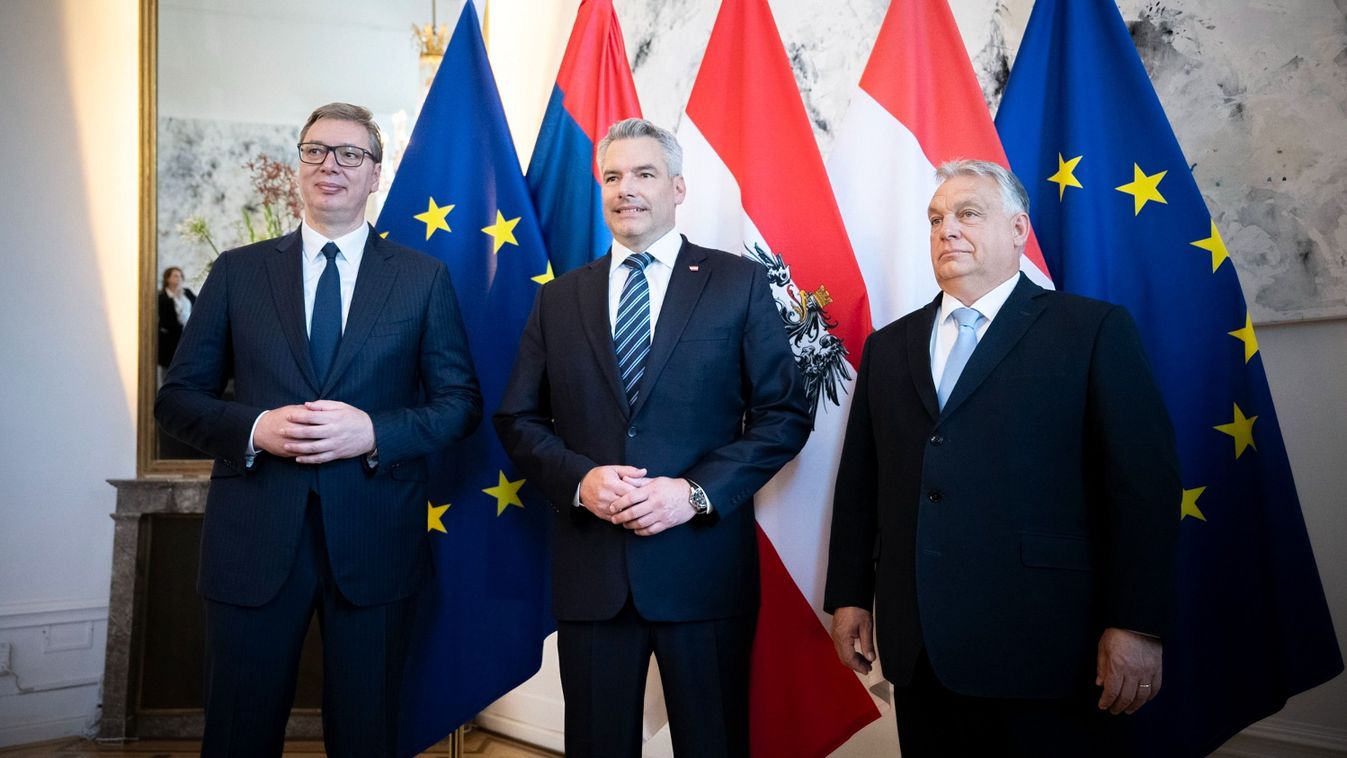 Orbán Viktor: Magyarország nem fogja végrehajtani az EU migrációs döntéseit (videó)