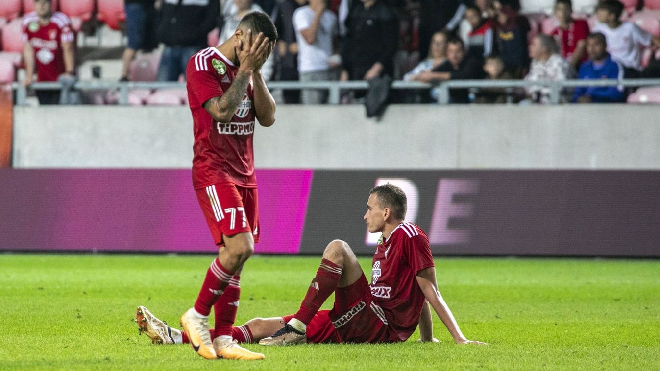 Érdekes körülmények között győzte le az Újpest a DVSC-t – fotókkal, videóval