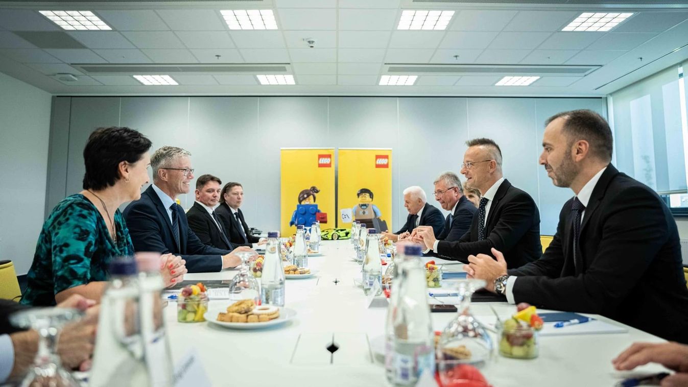A LEGO 54 milliárd forintos beruházással 300 új munkahelyet hoz létre Nyíregyházán (videó)