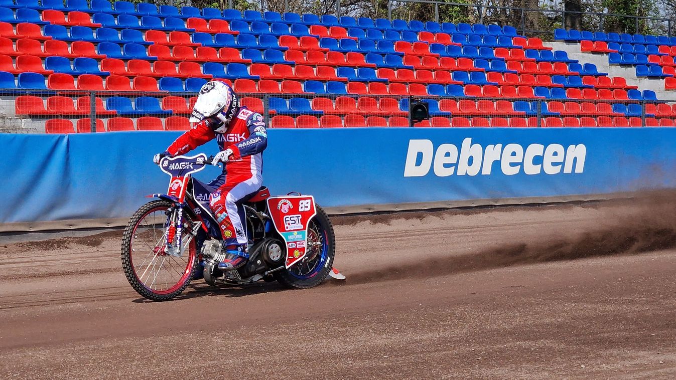 Lebontják a salakmotor stadiont?