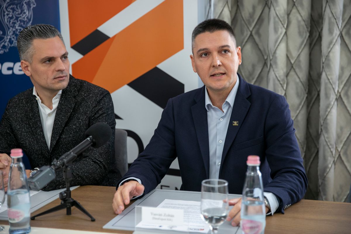 Petis László, az IL-PE Kft. cégvezetője és Vasvári Zoltán, a DataExpert Kft. ügyvezetője