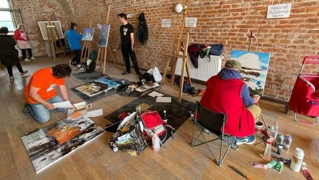 Az ember tragédiája ihlette festményeket láthatunk