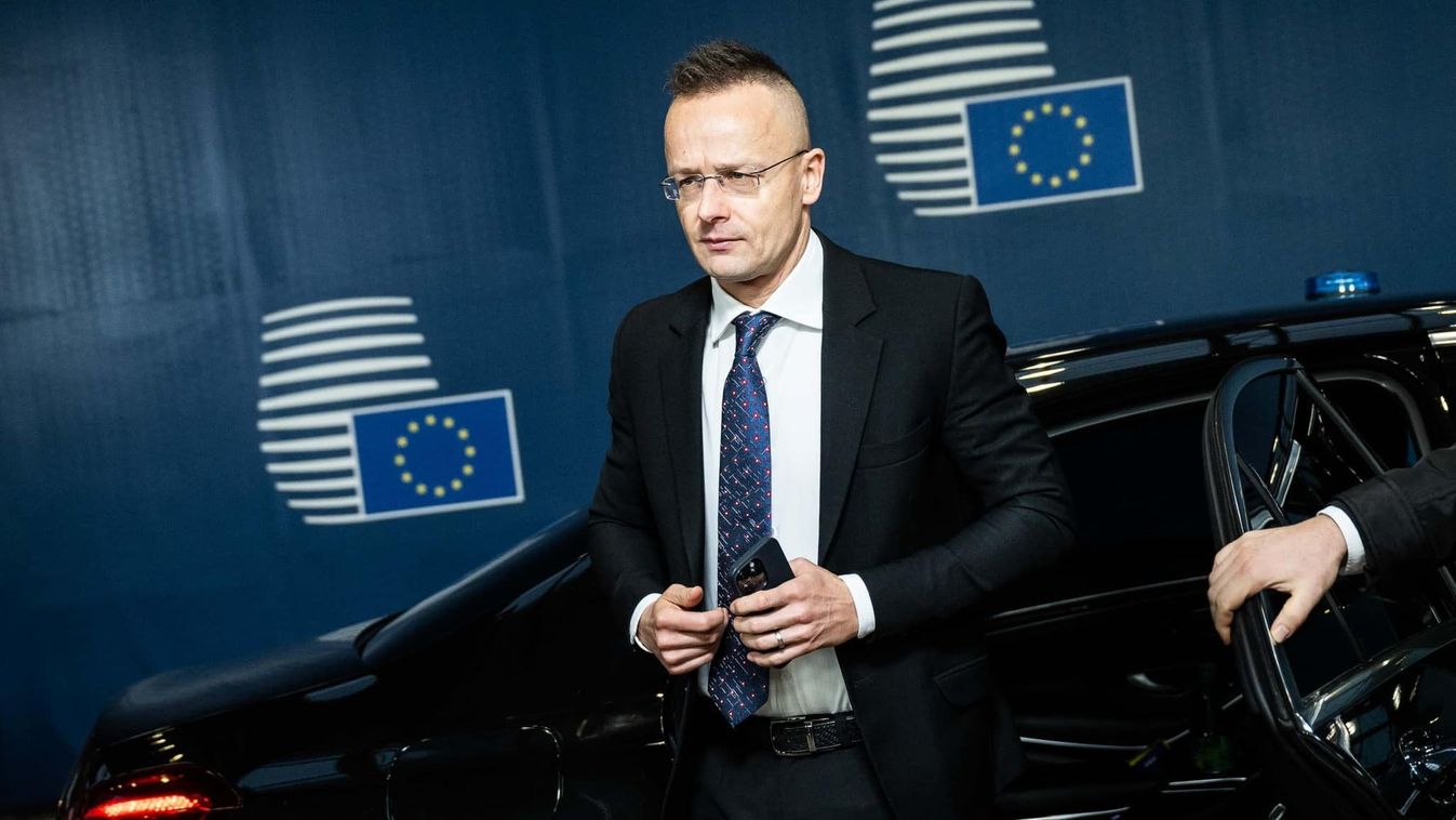 Szijjártó Péter: nem engedünk semmilyen zsarolásnak, nyomásgyakorlásnak