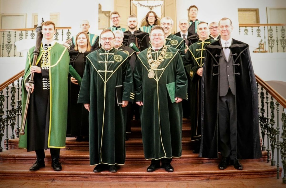 Doktorokat avattak a Debreceni Református Hittudományi Egyetemen