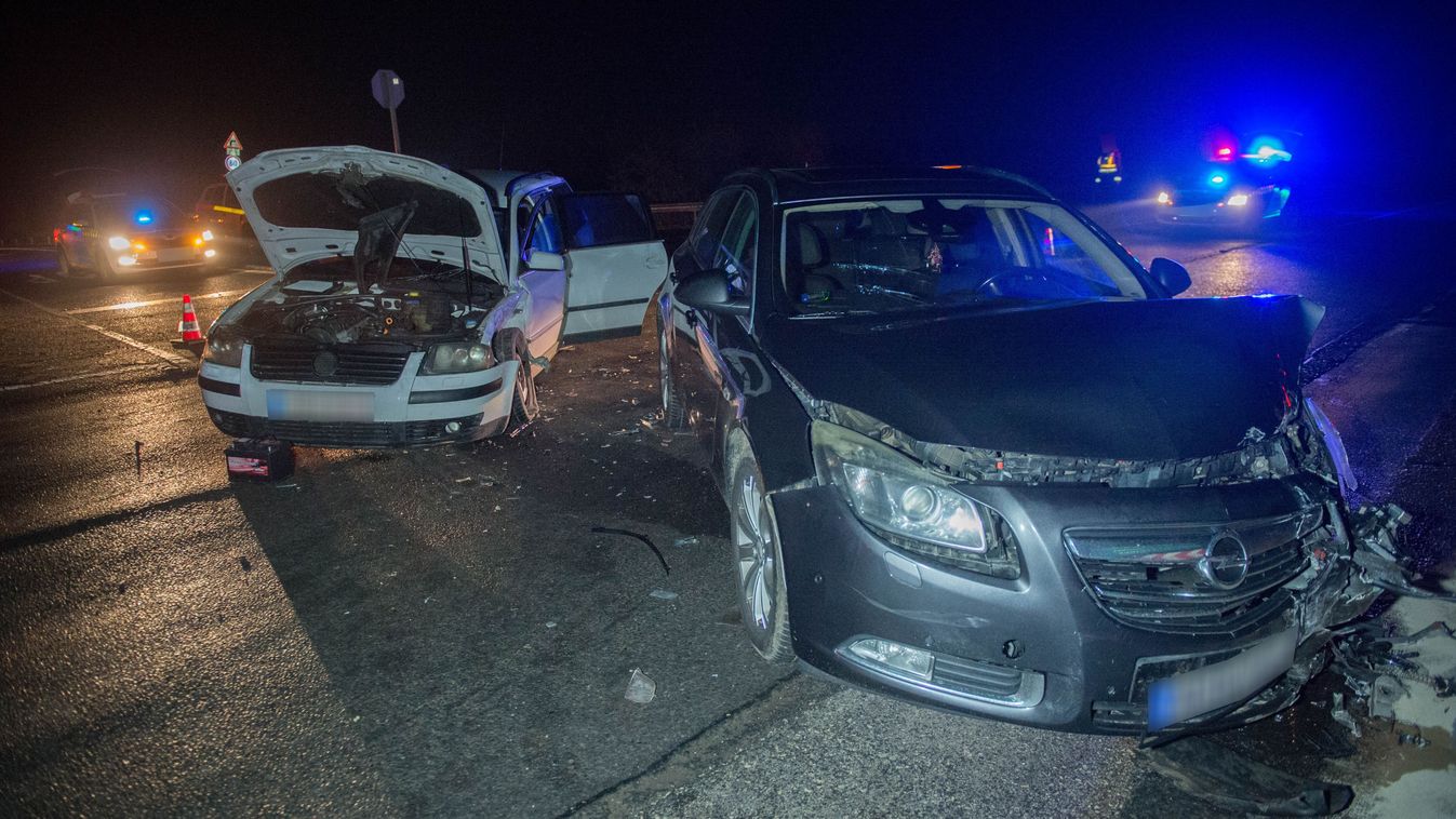 Karambol a 4-es főúton, Hajdúszoboszlónál, gyermekmentő is vonult a helyszínre – fotókkal, videóval