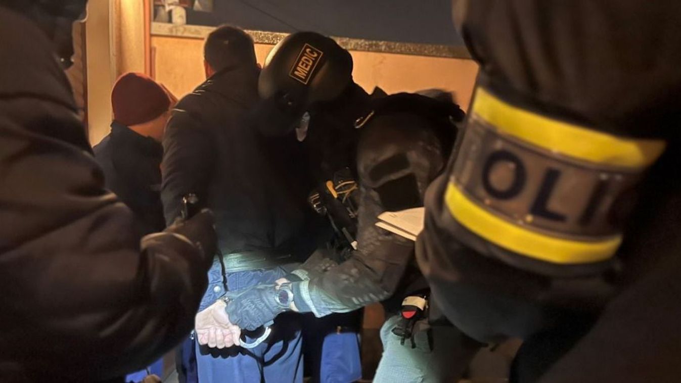 Elfogták a hatalomátvételre készülő csoport tagjait (videó)