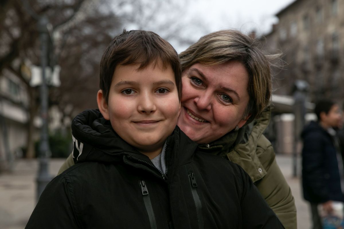 Debrecen  Mészáros Anita és fia, Masits Márton haon