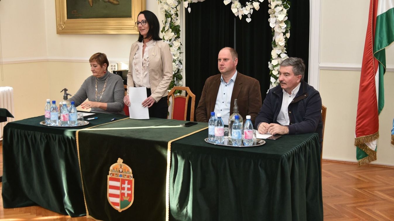 Civileknek tartottak fórumot Hajdúnánáson