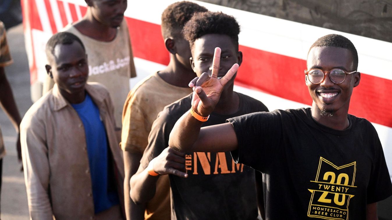 Zaklatás, fosztogatás, randalírozás – így fest a migránspárti Nyugat-Európa (videó)