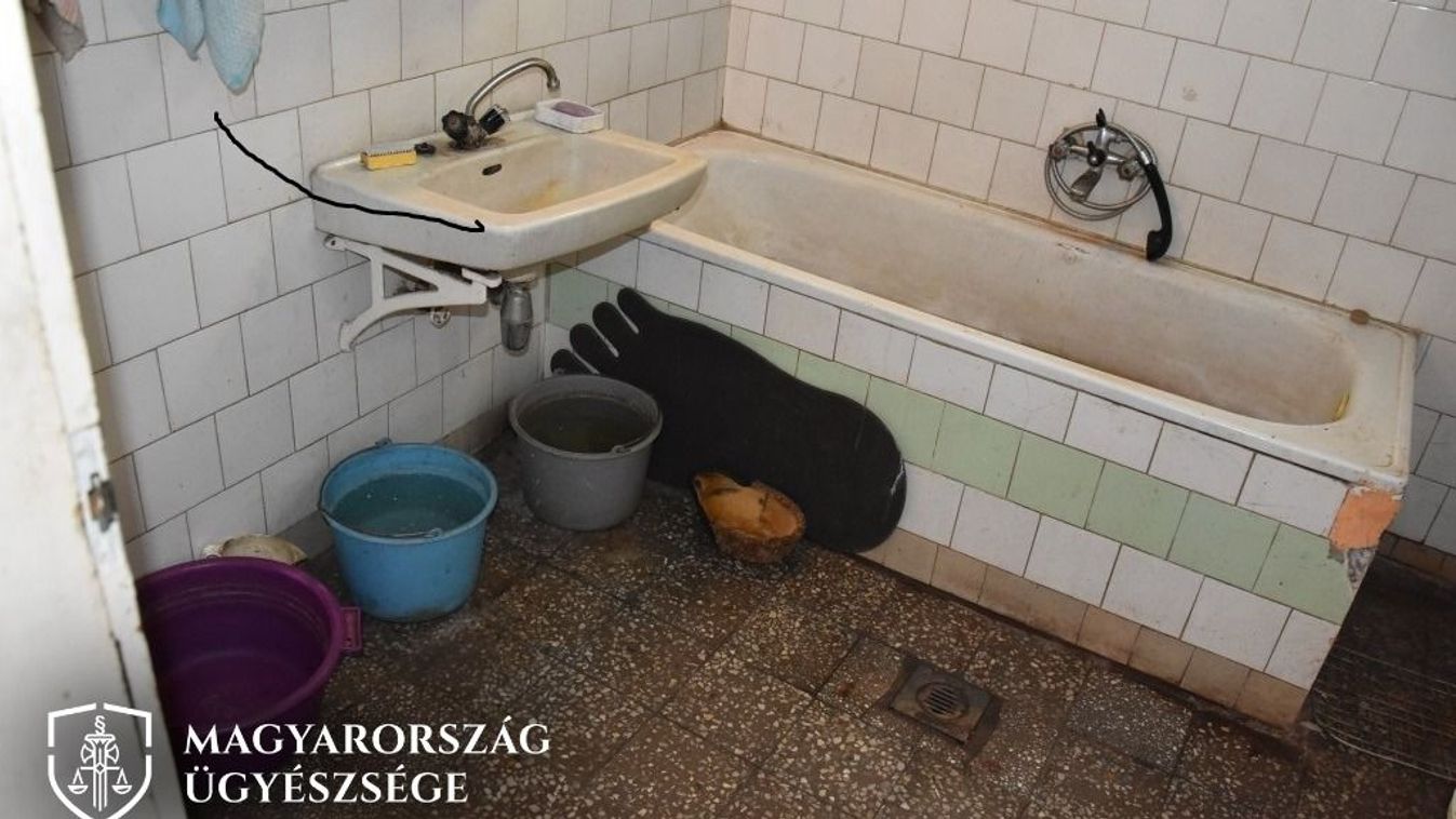 Kegyetlen emberölési ügyet tárgyal a Debreceni Ítélőtábla: vízzel teli kádba fojtották az ittas sértettet